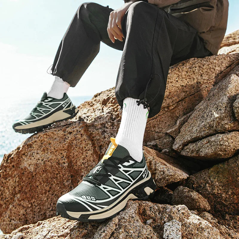 Men's Hiking Shoes Classic Hike Couple Outdoor Fashionable Resistant Cushioning Sports Shoes Women Comfortable Jogging Sneakers