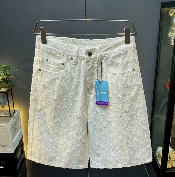 2025 American style new denim shorts for men in summer, loose straight tube, perforated jacquard, high-end feeling, five point