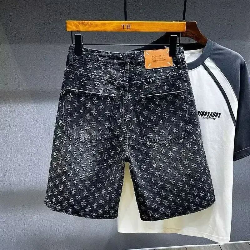 2025 American style new denim shorts for men in summer, loose straight tube, perforated jacquard, high-end feeling, five point