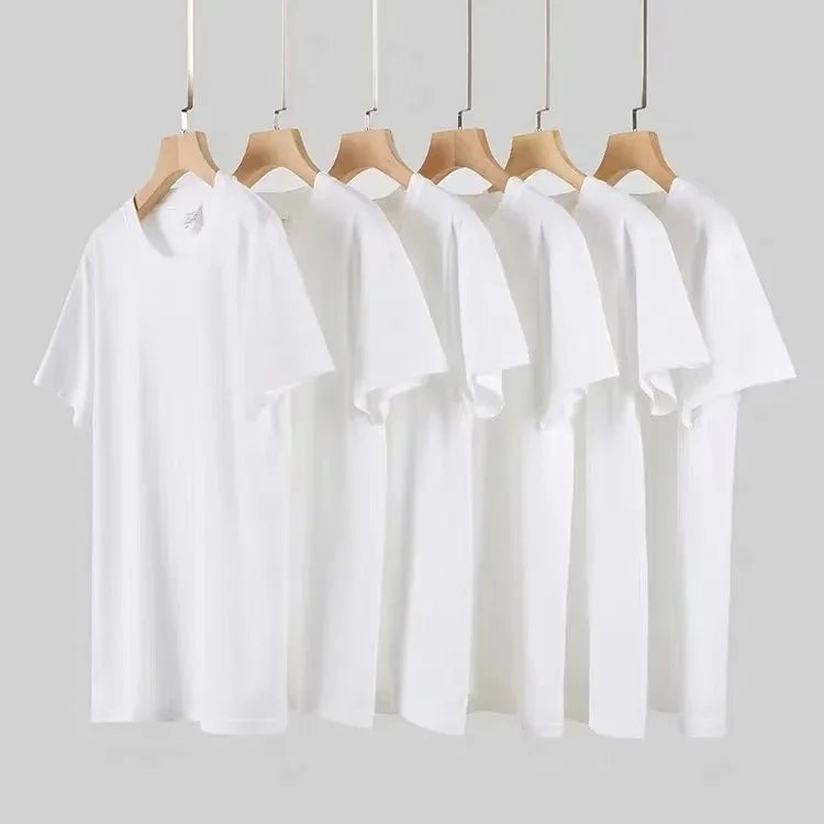 Summer fashion hit - simple printed short-sleeved T-shirt. Comfortable and breathable clothing.