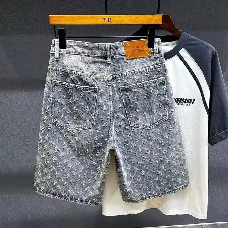 2025 American style new denim shorts for men in summer, loose straight tube, perforated jacquard, high-end feeling, five point