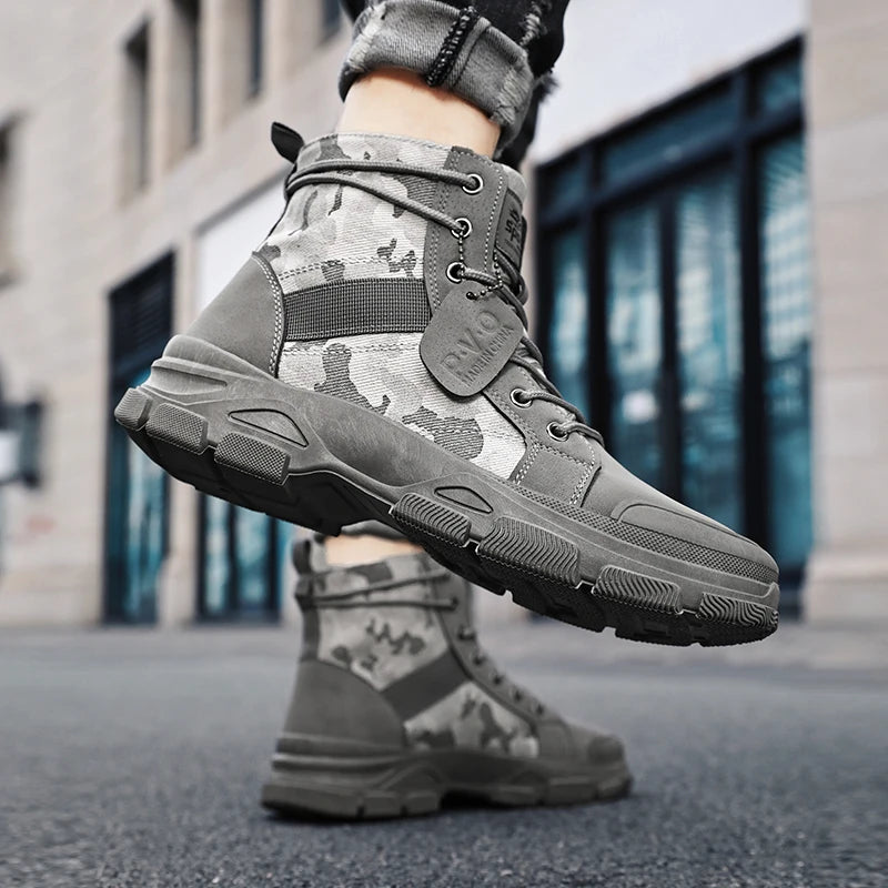 Military Boots for Men Autumn High Top Camouflage Desert Casual Flats Mens Boot Breathable Non Slip Work Shoes Zapatillas Hombre